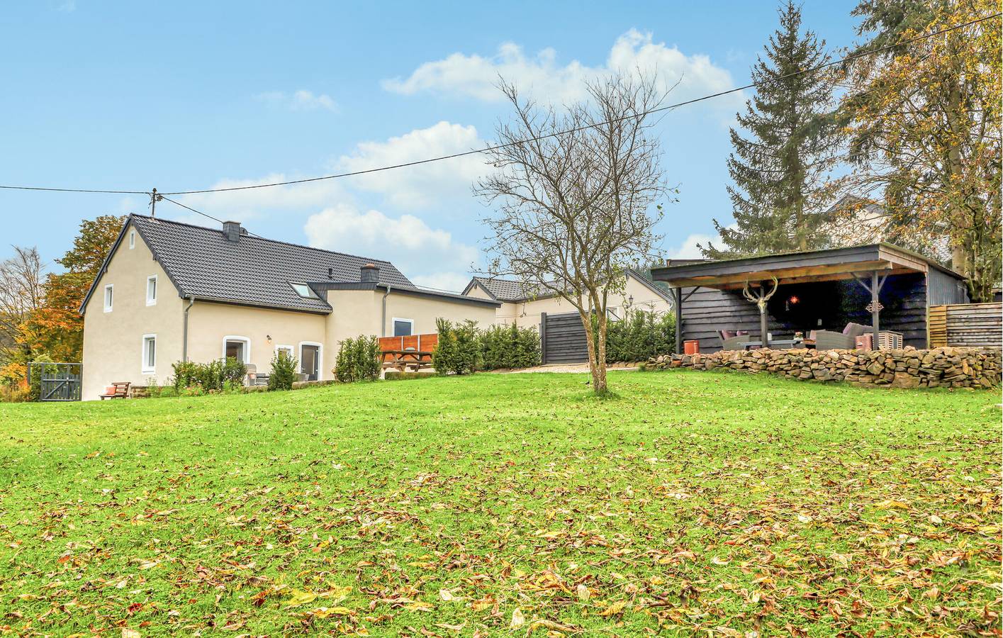 Appartement vue jardin avec vue panoramique sur le centre ville in Nimsreuland, Arrondissement d'Eifel-Bitburg-Prüm