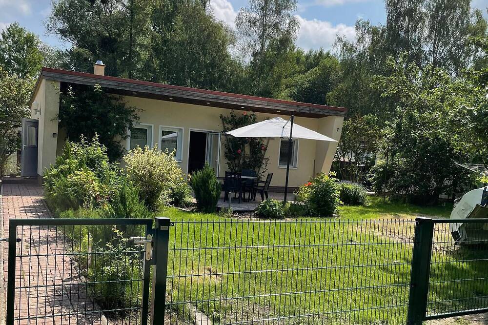 Ferienhaus Dahmen für 1 - 4 Personen mit 2 Schlafzimmern - Ferienhaus in Malchiner See, Dahmen