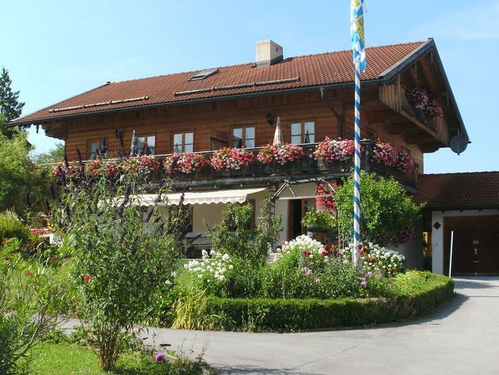 Ferienhaus für 4 Personen, mit Balkon und Garten in Fischbachau