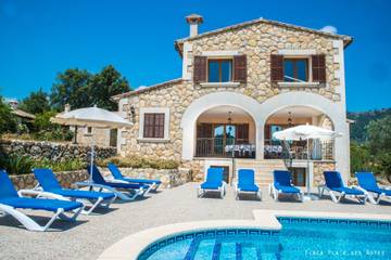 Villa for 10 People in Campanet, Majorca Center, Photo 3