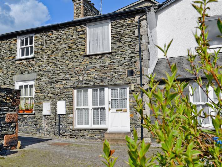 Log cabin for 3 people in Windermere