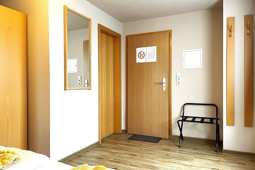 Doppelzimmer, max. 2 Personen - Gasthof & Pension Zur Friedenseiche (Pension) in Lohsa, Lausitzer Seenland