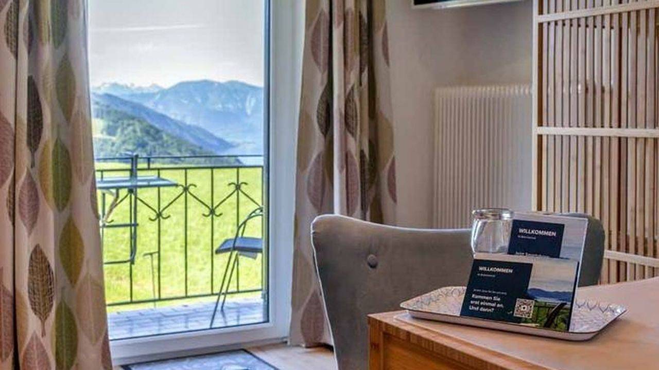 Doppelzimmer für 2 Personen in Weyregg am Attersee in Weyregg am Attersee, Traunviertel