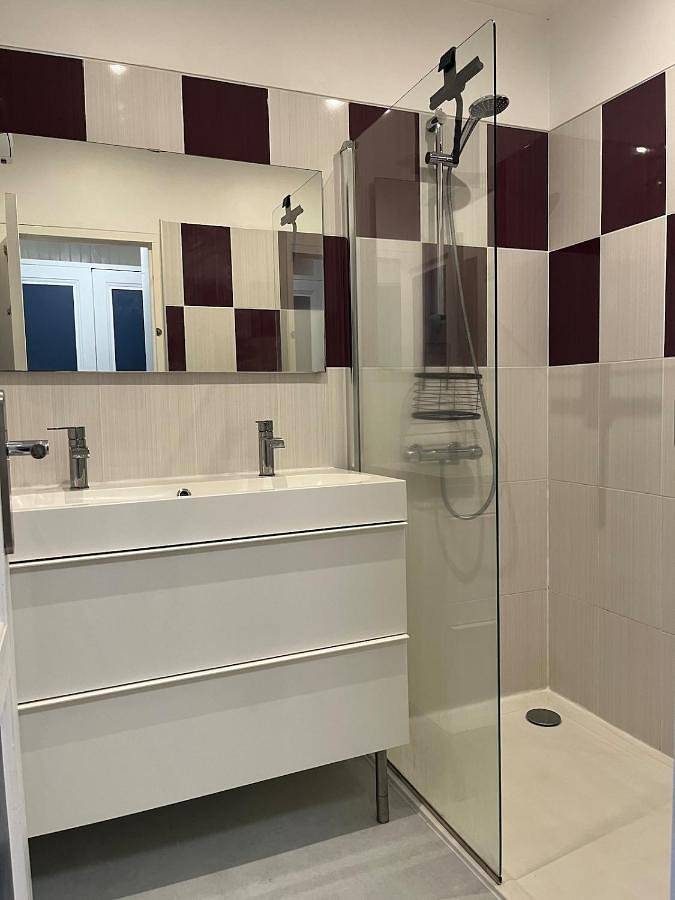 Location de vacances pour 5 personnes à Saint-Genès-Champanelle - 3