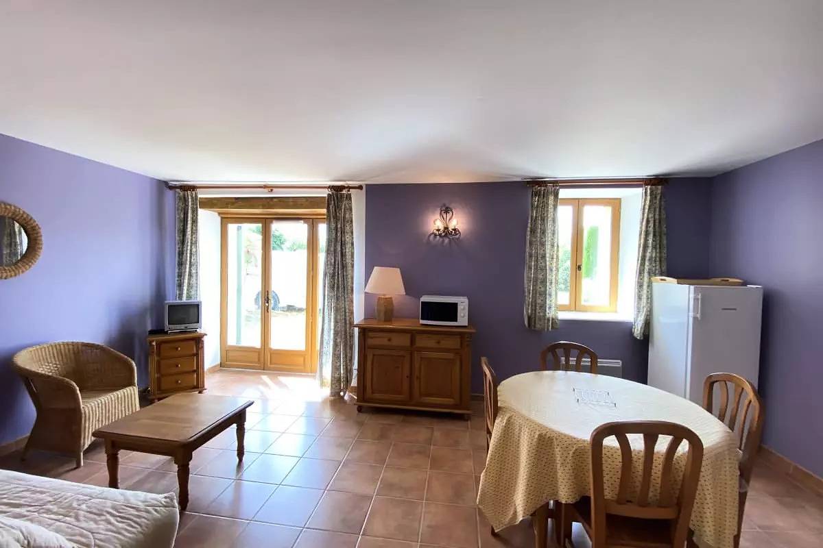 Studio entier, Studio pour 2 Personnes in Brunet (Alpes-de-Haute-Provence), Alpes-de-Haute-Provence