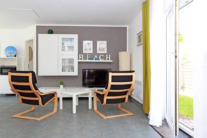 Ferienwohnung für 4 Personen, mit Garten in Wustrow - 2