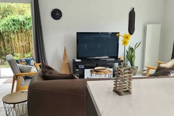 Location de vacances pour 6 personnes, avec jacuzzi et jardin, animaux acceptés à Le Grand-Village-Plage