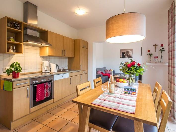 Ferienwohnung mit 1 Schlafzimmer in Weßling, Landkreis Starnberg