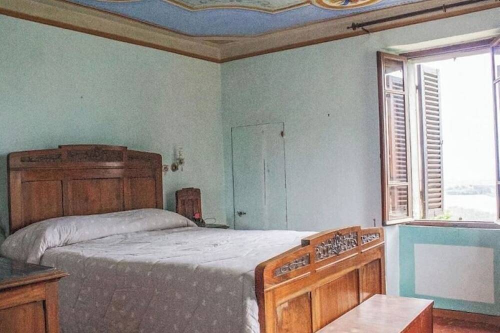 Villa Cesari Tiberi - private pool and frescoes in Marsciano, Provincia de Perugia