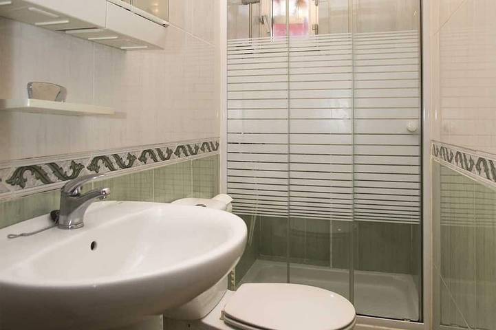 Apartamento entero, Bueu: Apartament-estudio en una casa a 300 metros de la playa in Praia de Beluso (Bueu), Bueu