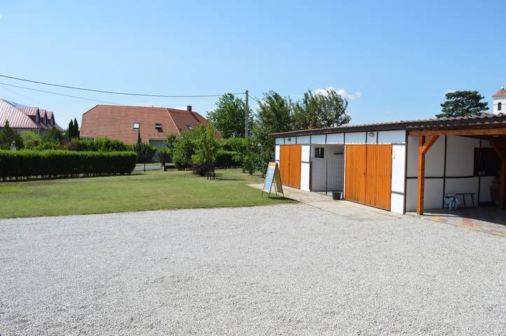 Ferienwohnung für 6 Personen, mit Balkon und Garten in Gyenesdias - 3