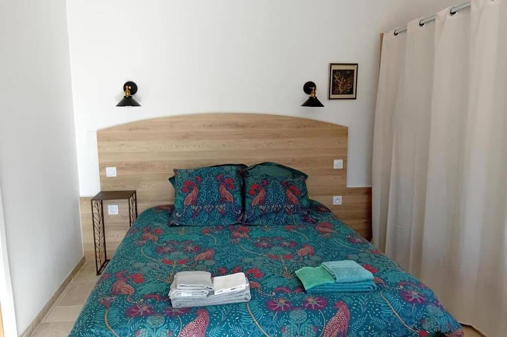 Appartement entier, Studio moderne avec Wifi et parking à Baignes in Baignes-Sainte-Radegonde, Charente