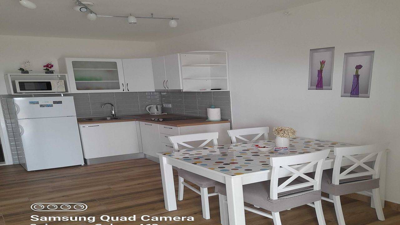 Ganze Ferienwohnung, Ferienwohnung für 5 Personen (47 m²) in Jelsa in Zavala, Hvar