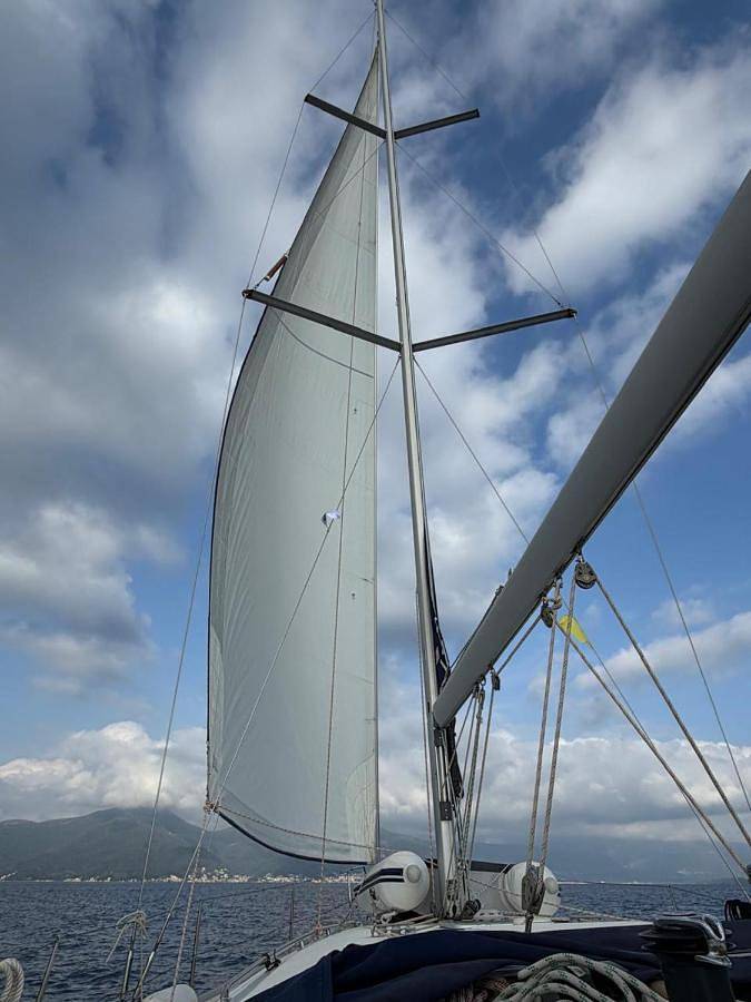 Boot für 8 Personen, mit Ausblick in Montenegro - 2