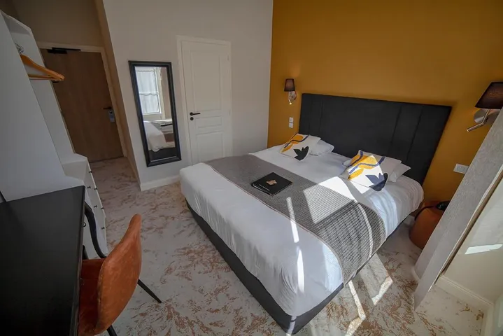 Hotel para 2 personas, con jardín - 1