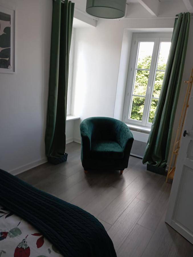 Location de vacances pour 4 personnes, avec jardin à Mégrit - 3