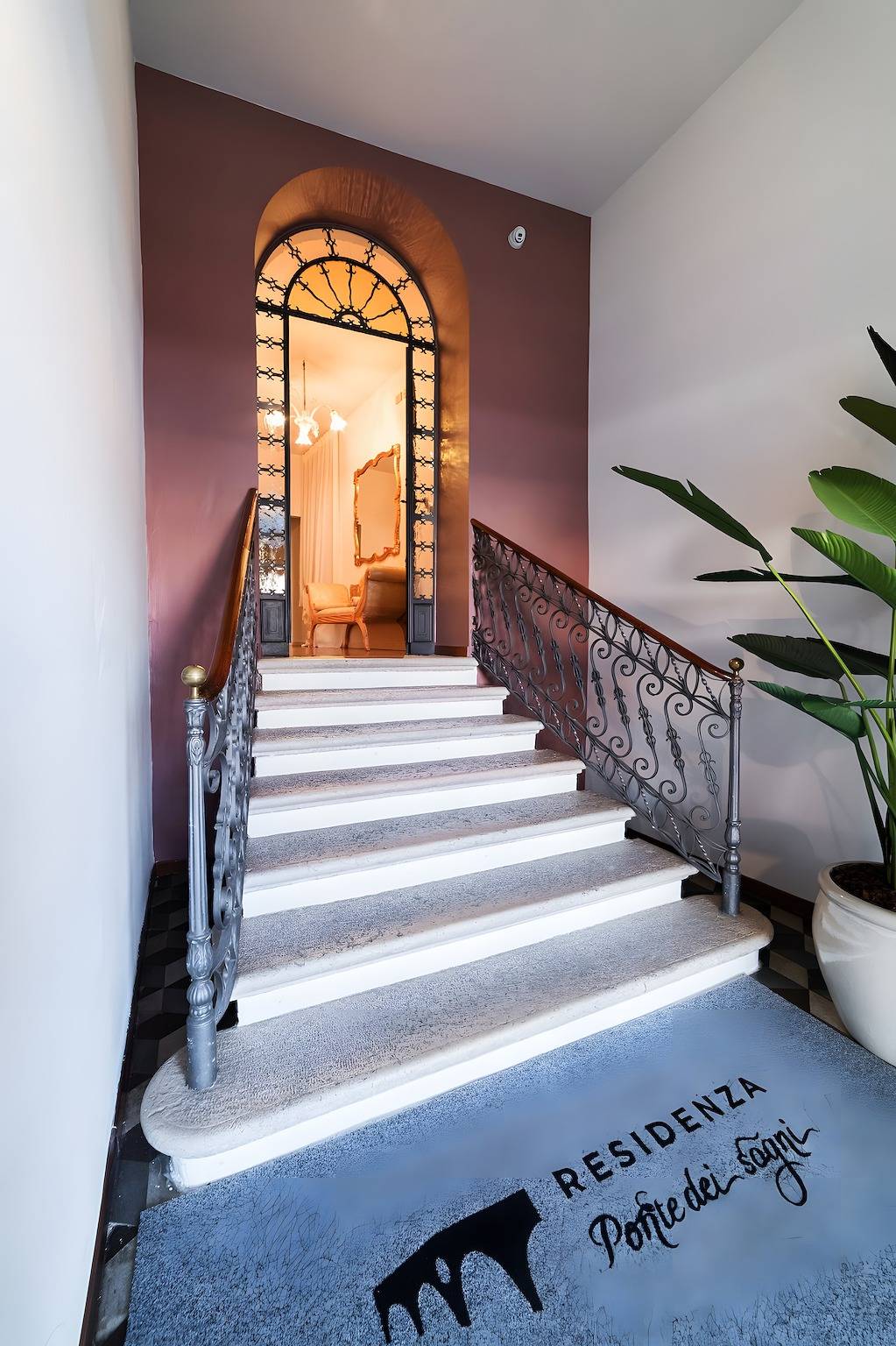 Appartement entier, Appartement « Bloom » avec Wi-Fi et climatisation in Centro Storico di Verona, Vérone
