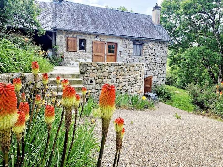 Location de vacances pour 4 personnes, avec jardin et terrasse à Golinhac - 3