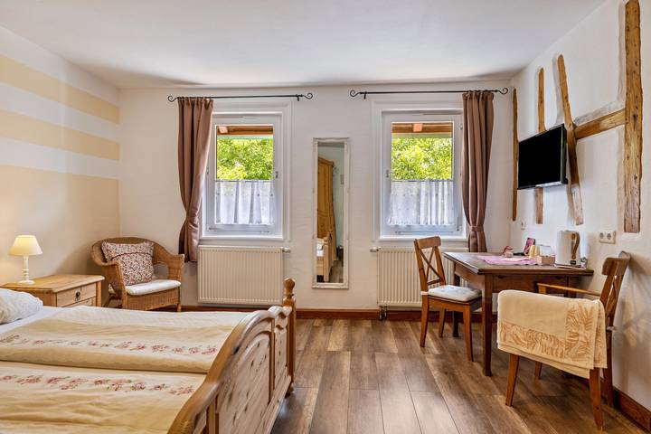 Room 'Hofblick' with Shared Garden and Wi-Fi in Rosenfeld, Neckar-Alb