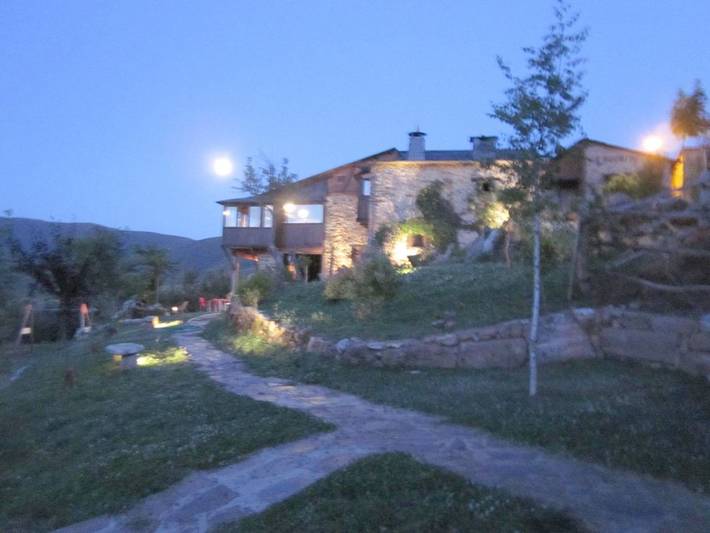 Casa de huéspuedes para 3 personas, con terraza y jardín, Se admiten mascotas - 1