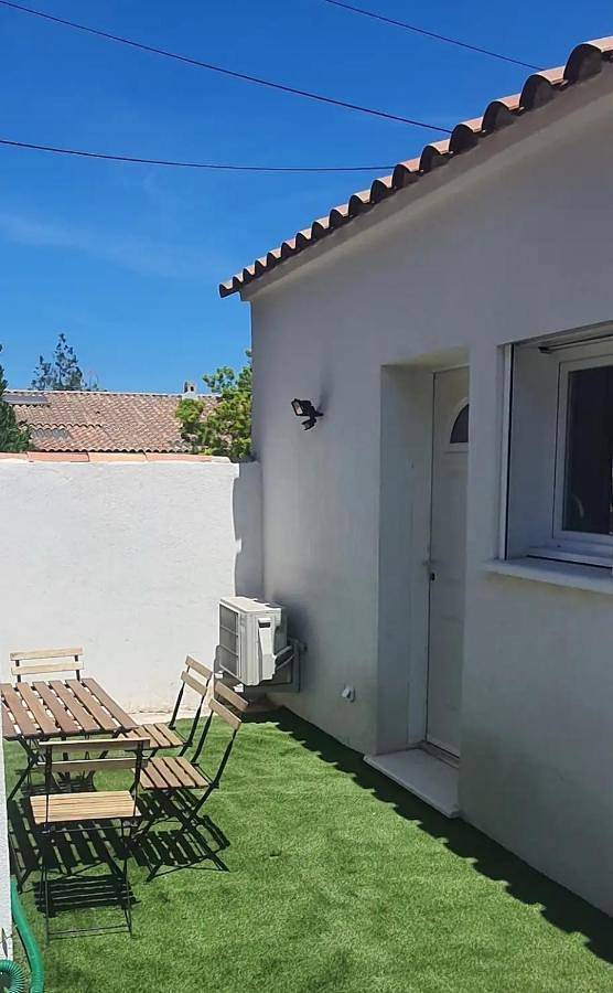 Gîte pour 3 personnes, avec terrasse à La Farlède - 2