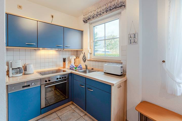 Ferienwohnung für 4 Personen, mit Garten und Terrasse in Zingst - 3