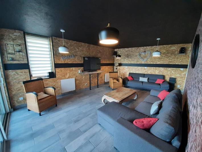 Location de vacances pour 31 personnes, avec Balcon et Terrasse ainsi que Jardin et Vue dans Chanverrie