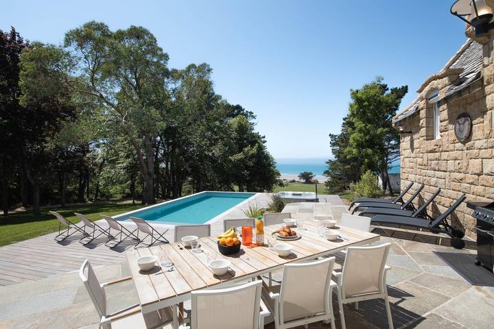 Ferienhaus mit Meerblick für 8 Personen, mit Whirlpool und Garten sowie Pool in der Bretagne - 2