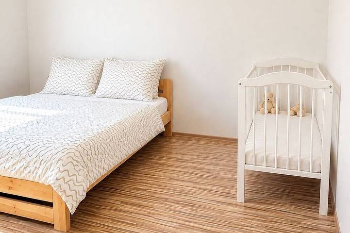 Altes Winzerhaus in Stupava • 2 Schlafzimmer • Garage & E-Ladestation in Bratislava und Umgebung