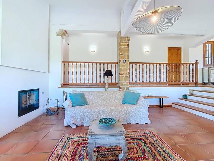 Location de vacances pour 4 personnes, avec jardin ainsi que vue et piscine à Sillans-la-Cascade - 2