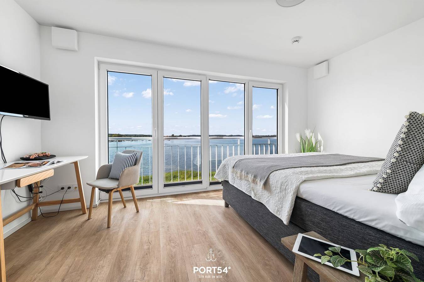 Saltkrokan - 1.Reihe am Wasser, Sauna, Whirlwanne, Dusche, Dachterrasse, Kamin in Olpenitz, Kappeln