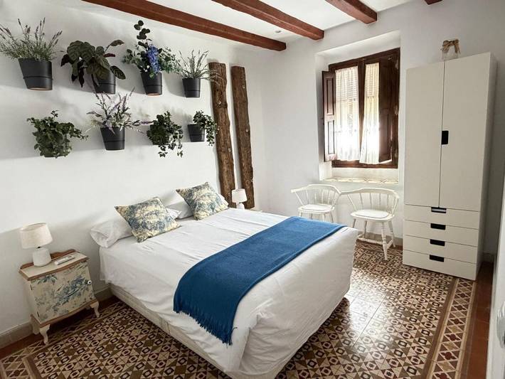 Casa rural para 14 personas, con piscina para niños además de piscina y jardín, Se admiten mascotas en La Sagra - 3