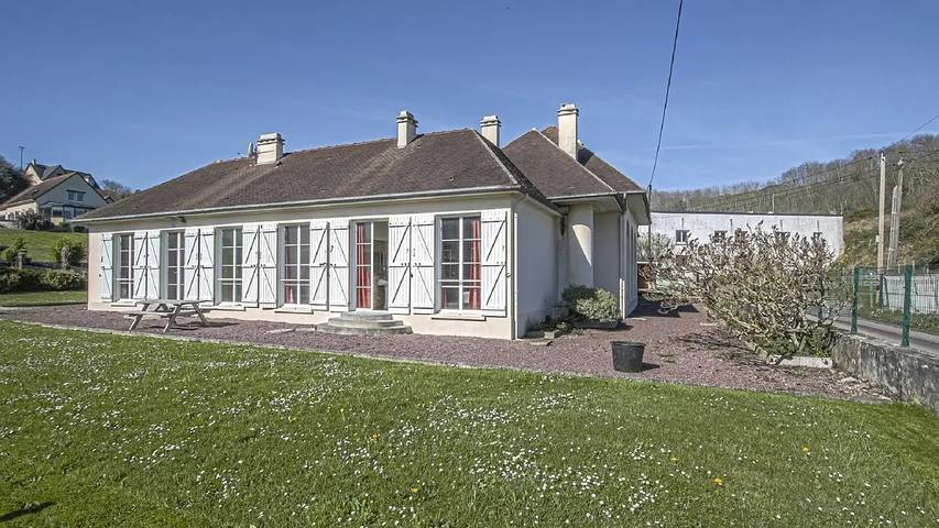 Location de vacances pour 7 personnes, avec jardin à Sainte-Honorine-des-Pertes