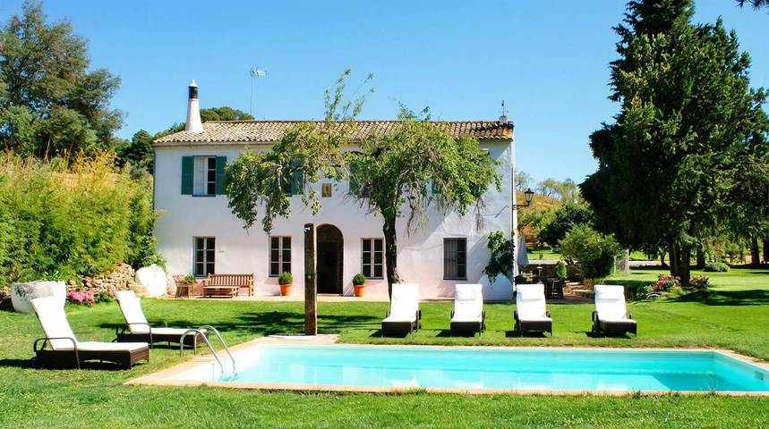 Villa für 21 Personen, mit Terrasse und Garten sowie Pool und Ausblick in Constantina