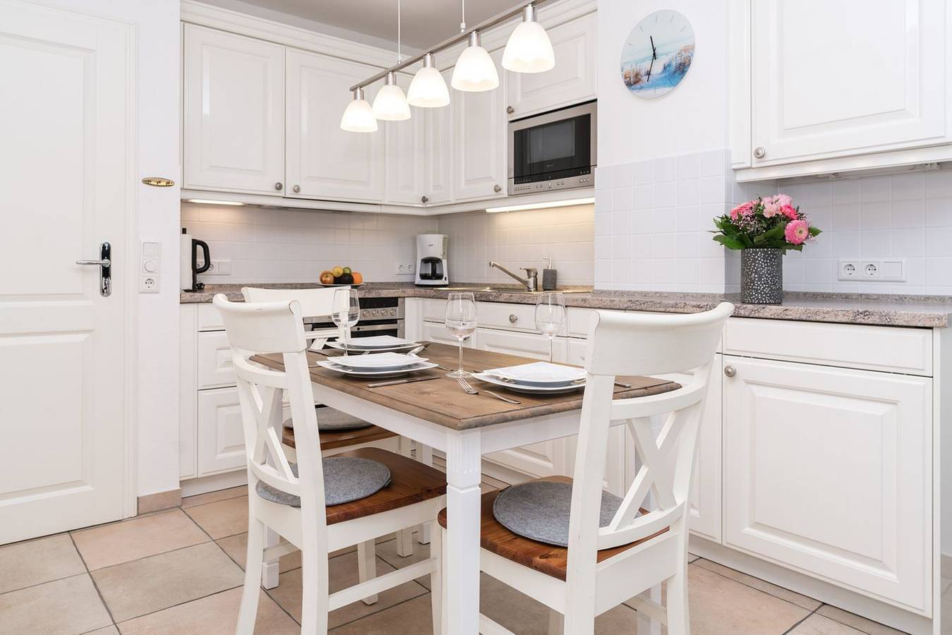 Ganze Wohnung, Moderne 2-Zimmer-Wohnung in ruhiger Lage in Wenningstedt in Wenningstedt, Sylt