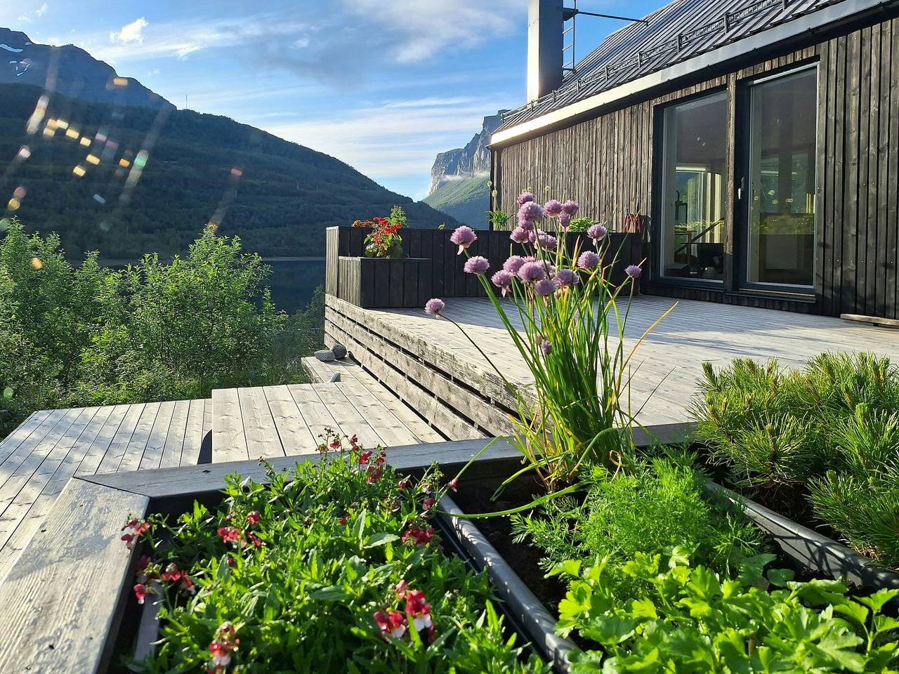 Hütte mit Sauna und Feuerstelle in Gildeskål