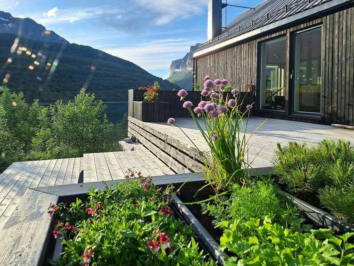 Hütte mit Sauna und Feuerstelle in Gildeskål