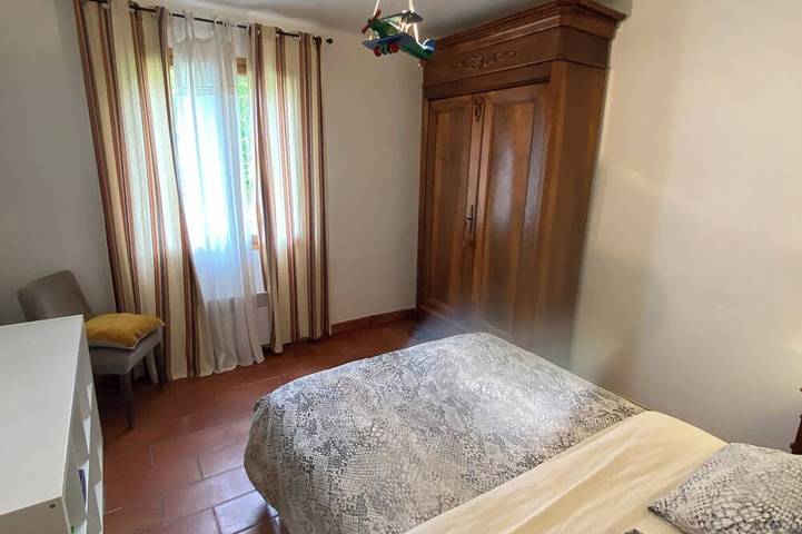Maison Indépendante Avec Piscine, 3 Chambres, au Cœur du Gardonuzespont du Gard in Collias, Nimes und Umgebung