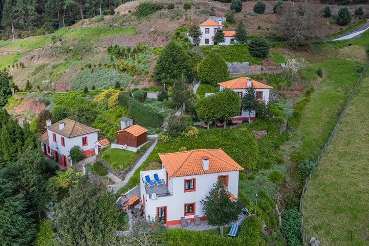 Casa de férias para 5 pessoas, com Varanda e Terraço e ainda Jardim and Vista em Camacha