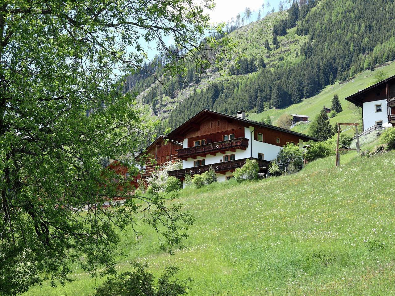 Appartamento intero, Appartamento vacanze per 4 persone con panorama in Sankt Jakob in Defereggen, Tirolo dell'Est