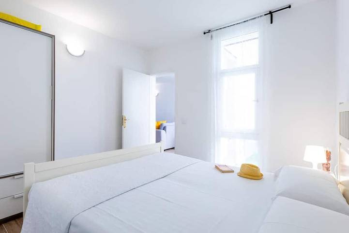 Ganze Wohnung, 47 Amazing Primavera mit Wifi, Terrasse, Pool in Playa de LA BALLENA (Arona), Arona