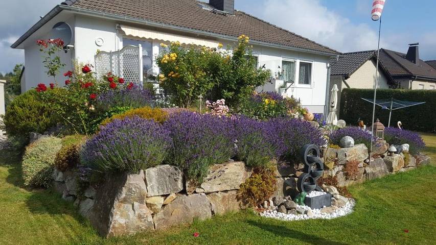 Ferienhaus für 5 Personen, mit Terrasse und Garten