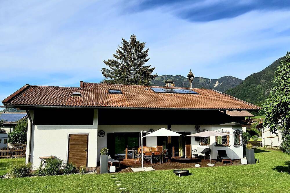 Chalet Anna - Beautiful vacation home in the mountains in Unterwössen, Alpes Bávaros