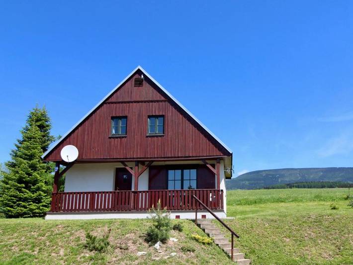 Ferienhaus für 6 Personen, mit Terrasse und Garten sowie Pool in Tschechien
