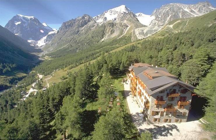 Gîte pour 6 personnes, avec vue et balcon à Evolène - 4