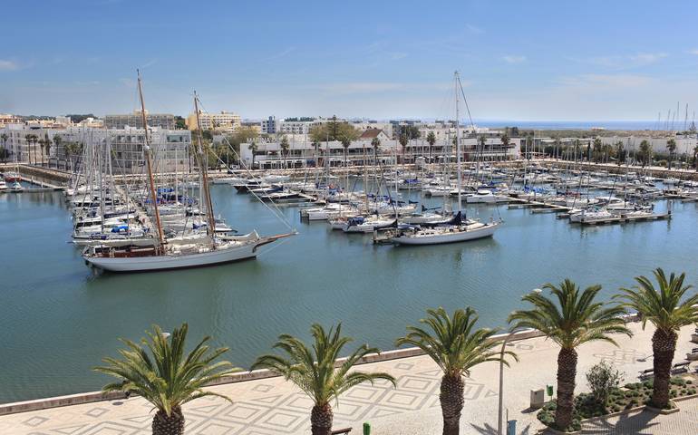 Gîte pour 2 personnes, avec balcon et vue sur l’océan, adapté aux familles à Lagos - 2