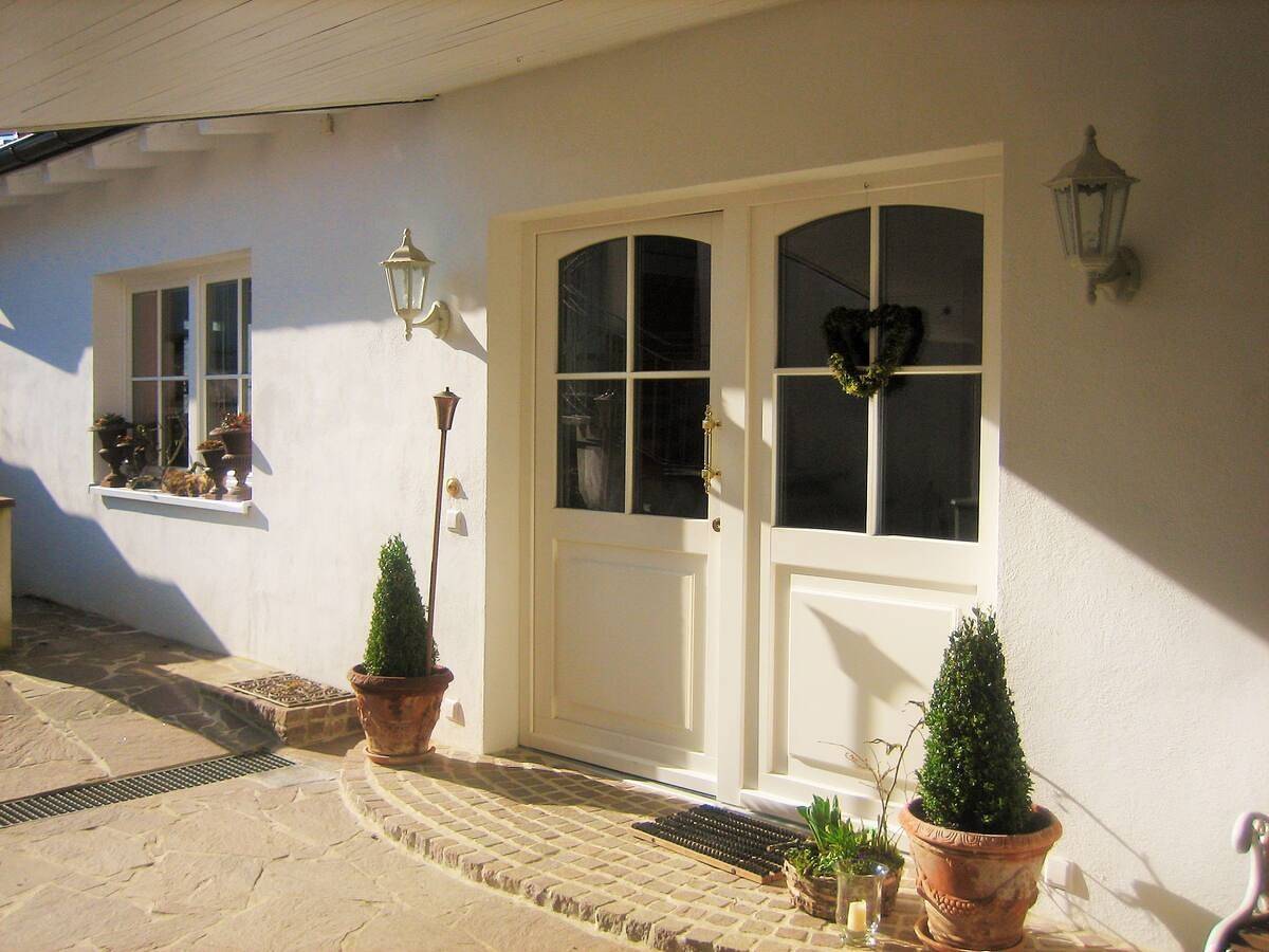 Appartamento intero, Appartamento 'Romantica' con vista lago, terrazza privata e Wi-Fi in Sipplingen, Region Bodensee-Oberschwaben