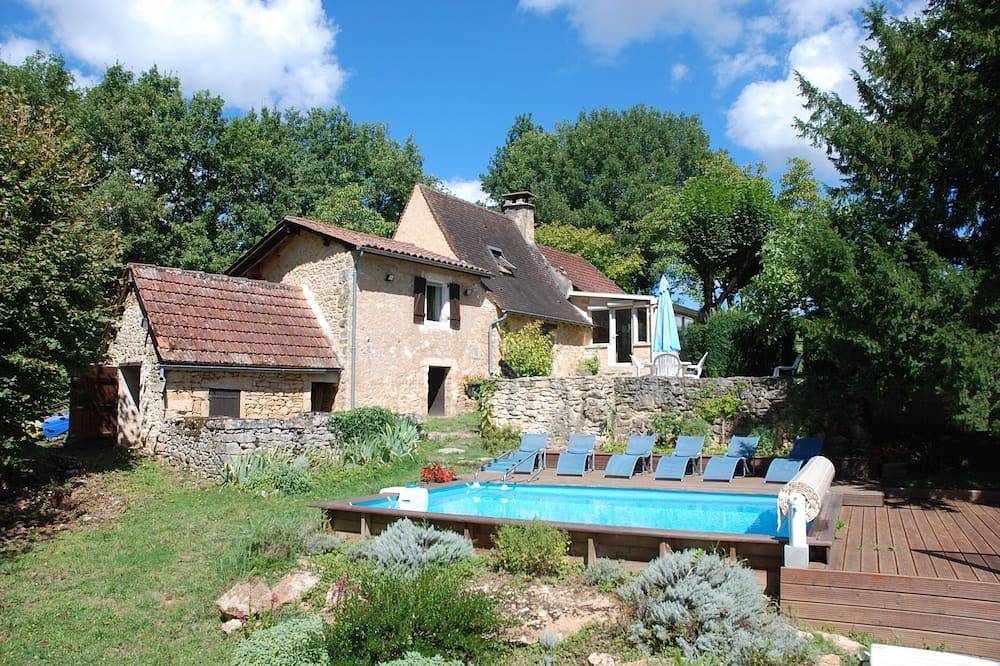 Charming House In The Heart Of Black Perigord in Vitrac, Périgord Noir