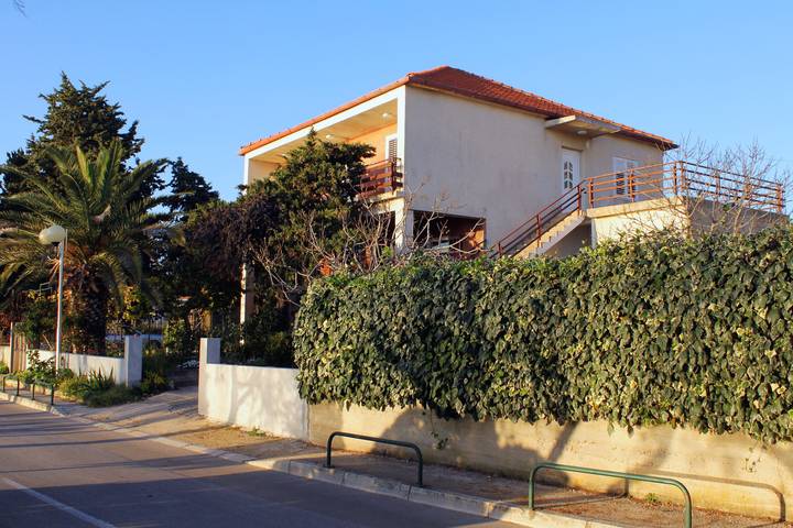 Ganze Wohnung, 1-Zimmer-Ferienwohnung am Strand Zadar - Diklo, Zadar A-5925-a in Zadar Stadt, Zadar (Kommun)