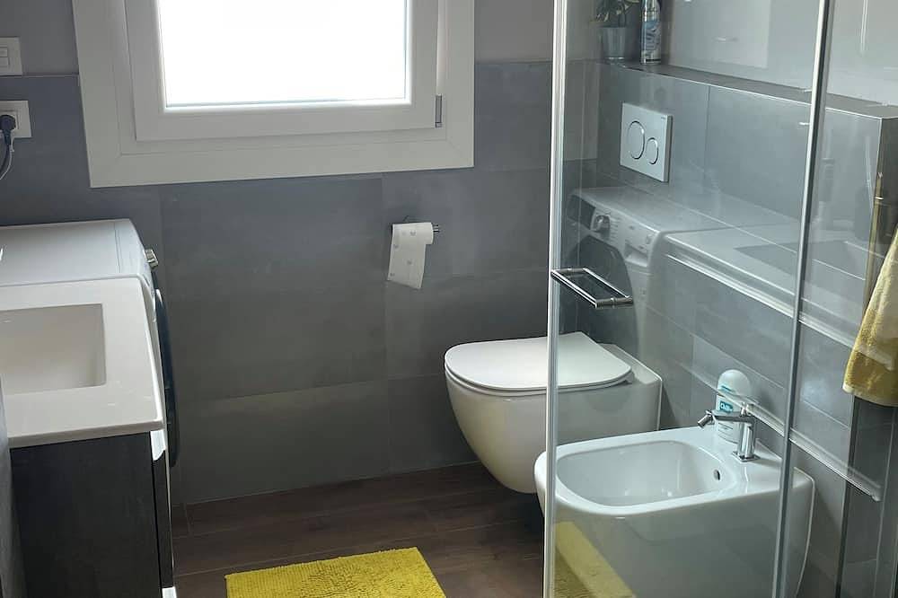 Ganze Wohnung, Charming 2-bedroom apartment in marvelous Bassano del Grappa with Wifi, Ac in Bassano del Grappa, Vicenza Provinz